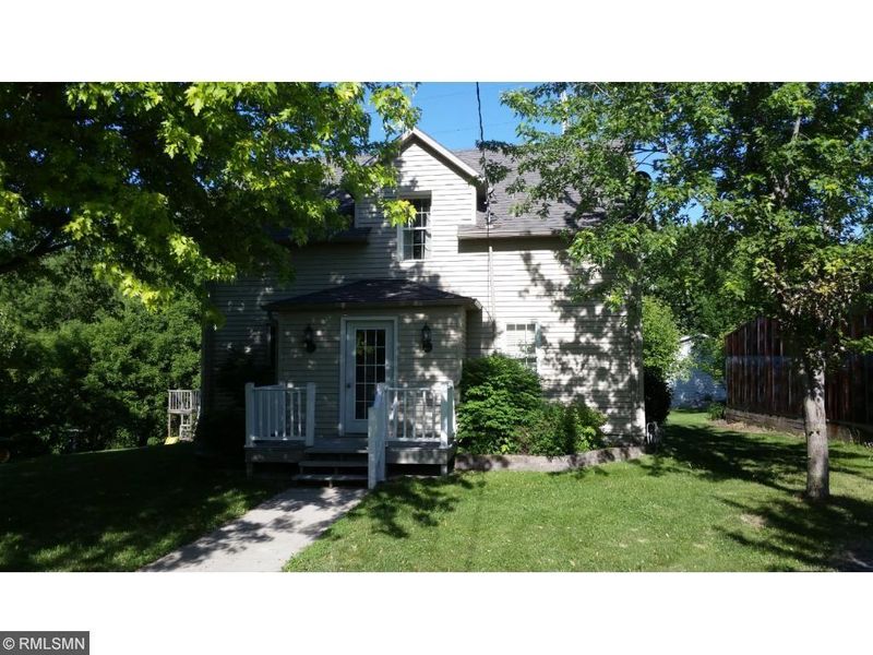 321 Cedar Ave N, Watkins, MN 55389