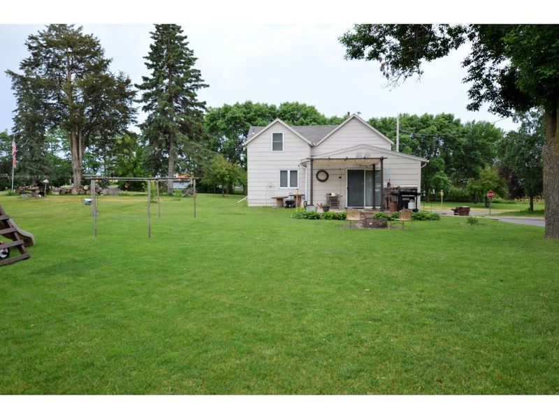 610 Atlantic Ave, Waverly, MN 55390