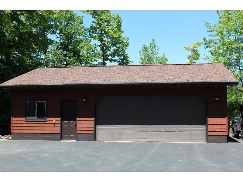 18799 Sugar Lake Trl, Cohasset, MN 55721