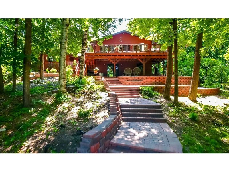 18799 Sugar Lake Trl, Cohasset, MN 55721