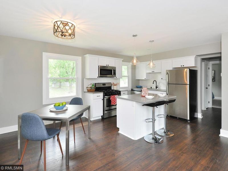 10481 Quinn St NW, Coon Rapids, MN 55433