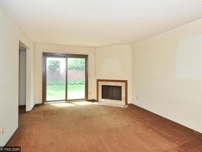 4745 Spring Cir, Minnetonka, MN 55345