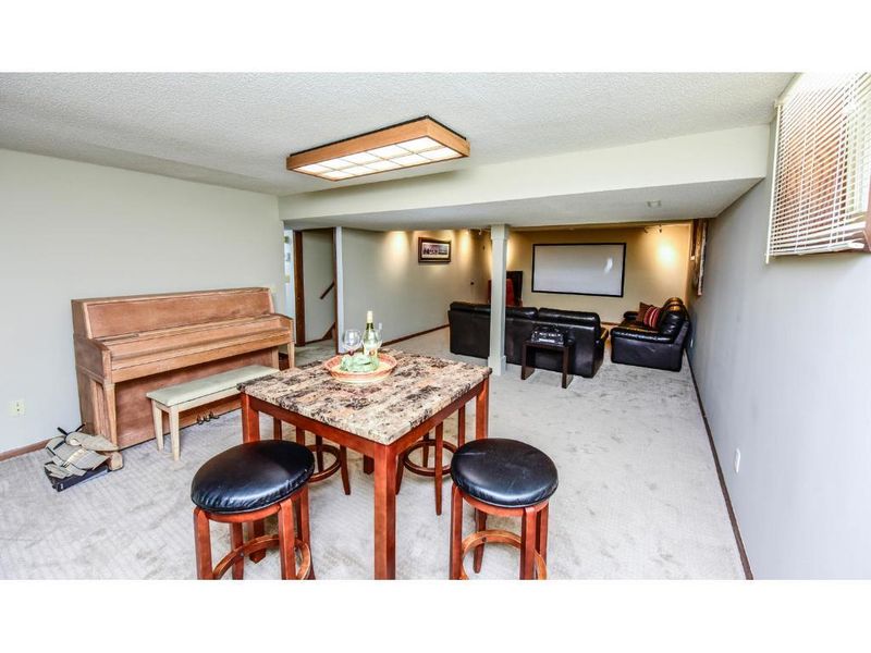 13000 Vernon Ave, Savage, MN 55378