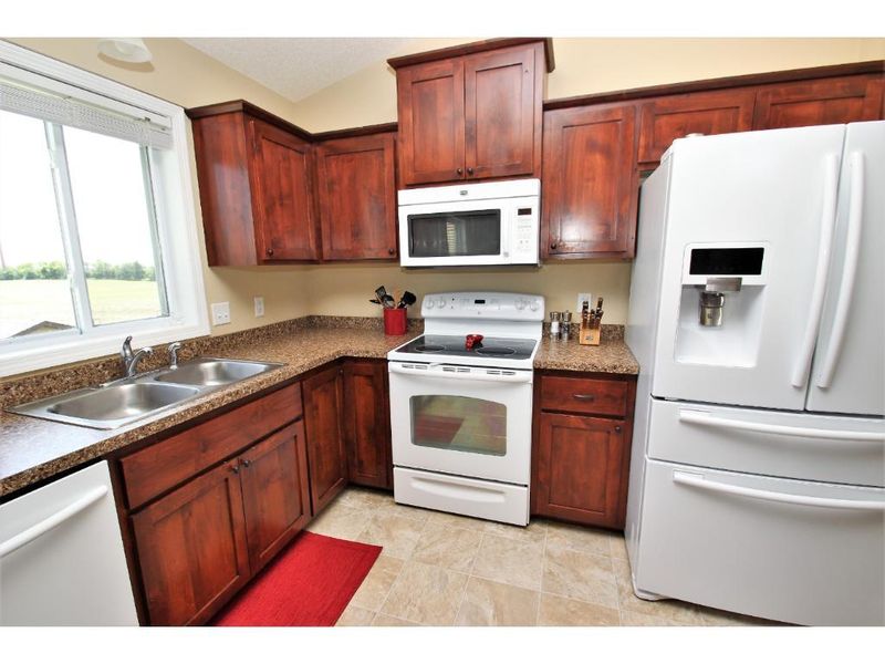 1005 4th Ave SE, Freeport, MN 56331