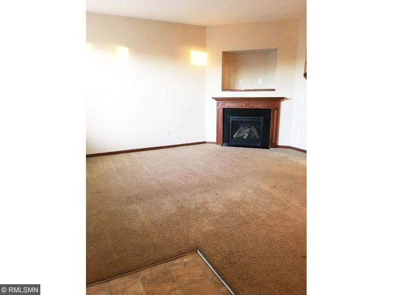 3309 Hazel Trl #C, Woodbury, MN 55129
