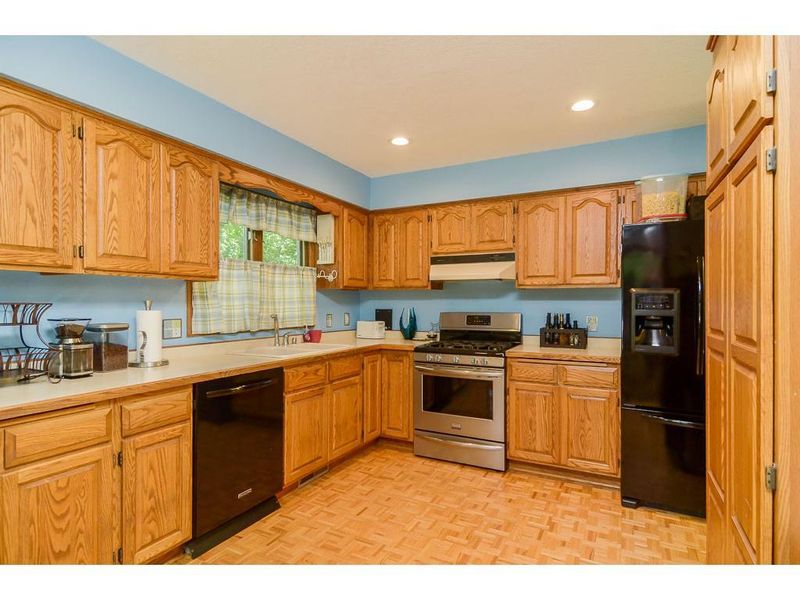 5716 Riverview Entry, Champlin, MN 55316