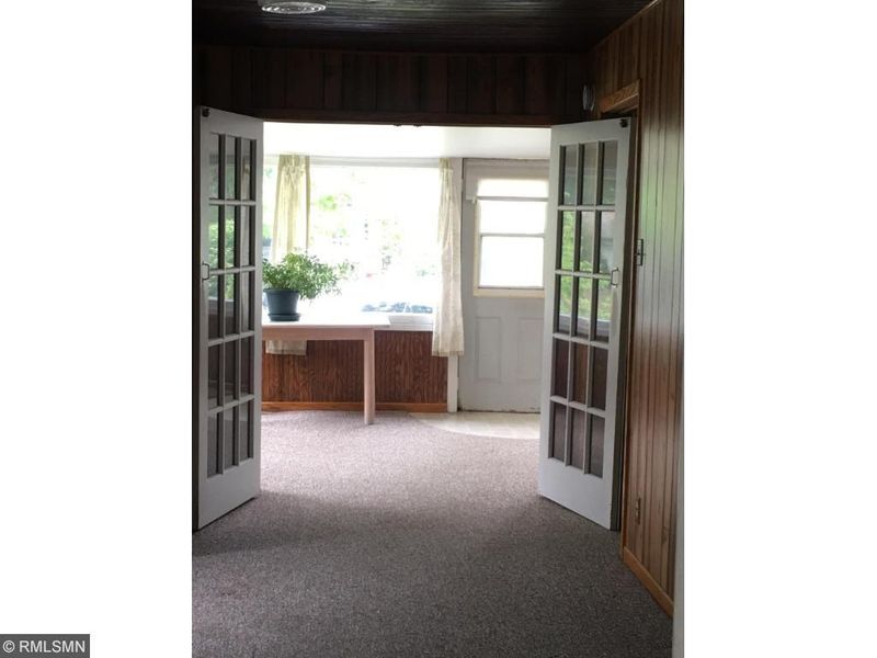 1676 Avocet Ln, Mound, MN 55364