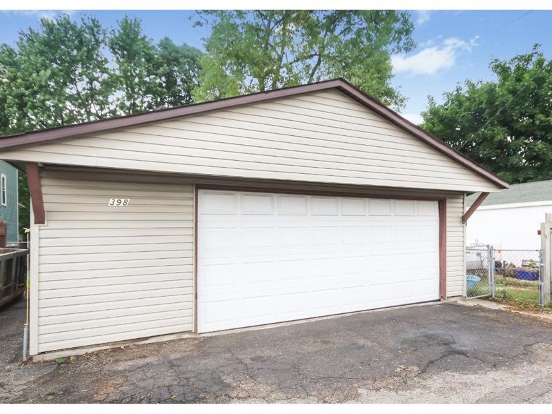 398 Herschel St, Saint Paul, MN 55104