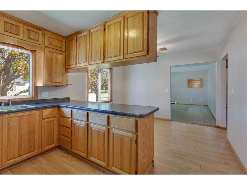 10250 115th St NE, Gilman, MN 56333