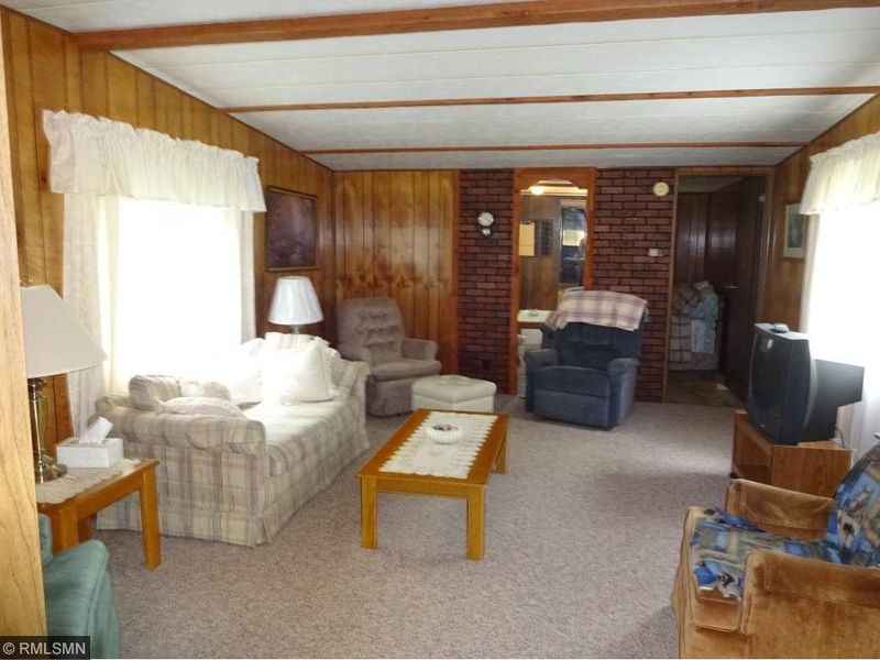 260 6th St NW, Clear Lake, WI 54005