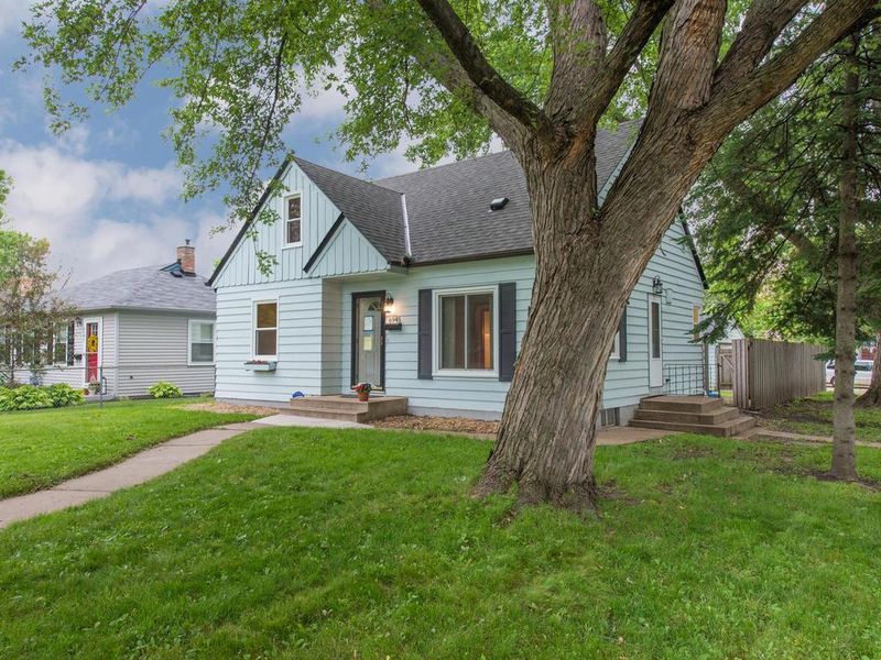 6945 Sheridan Ave S, Richfield, MN 55423