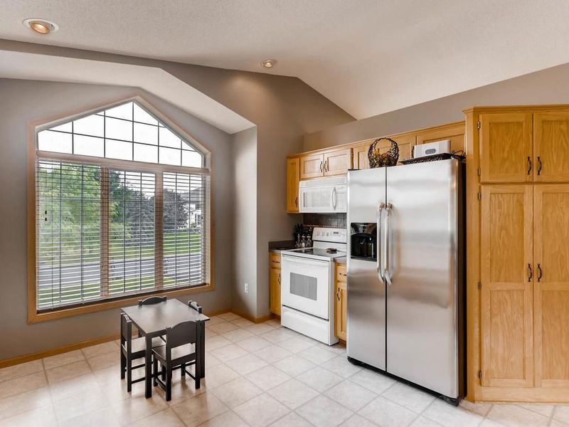 2371 123rd Cir NW, Coon Rapids, MN 55448