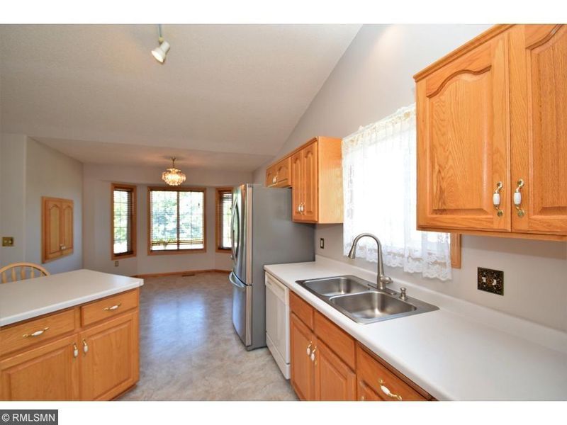 505 Fair Meadows Dr, Big Lake, MN 55309