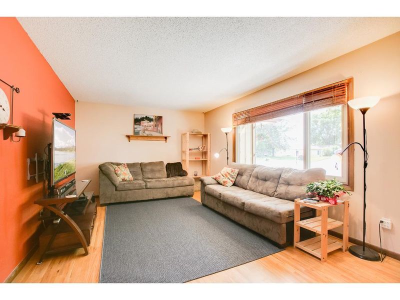 3876 Palisade Way, Eagan, MN 55122