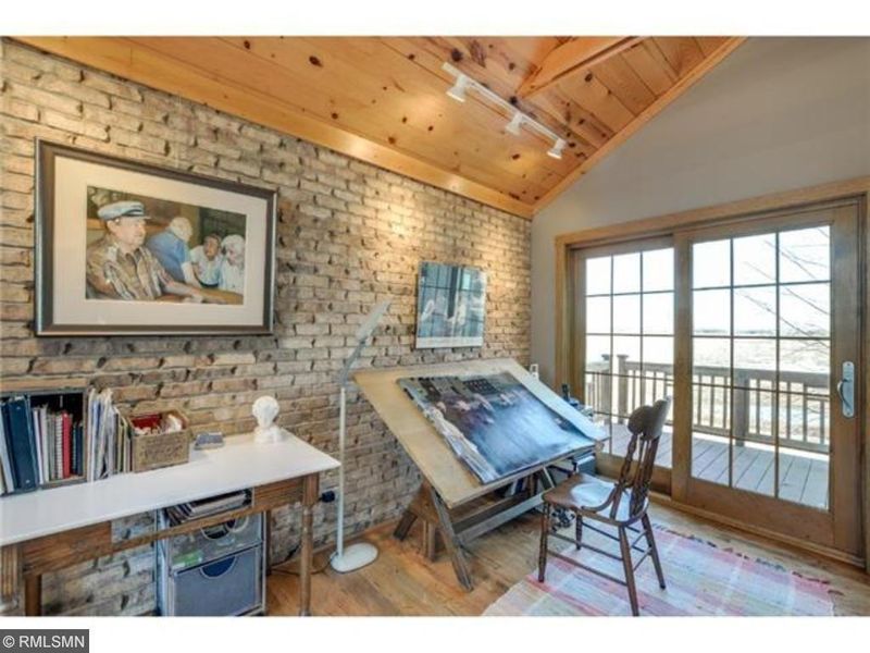397 Ridge Rd, Osceola, WI 54020