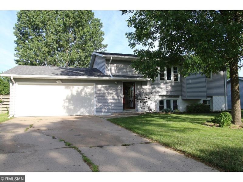 941 35th Ave N, Saint Cloud, MN 56303