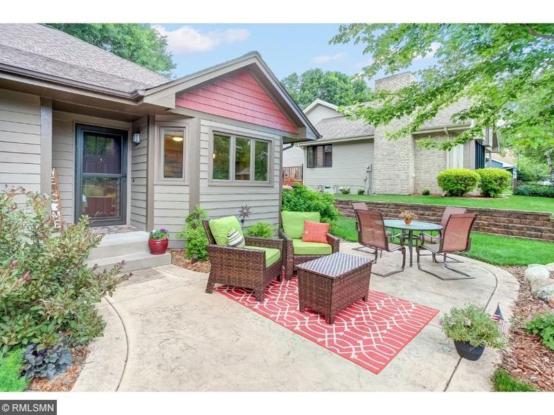 6639 Pelican Pl, Blaine, MN 55014