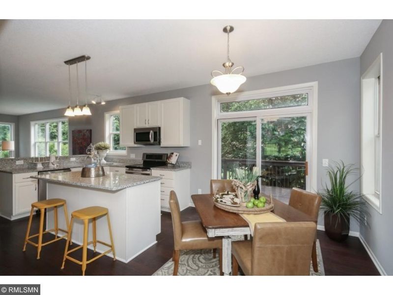 1774 Elm St, White Bear Lake, MN 55110