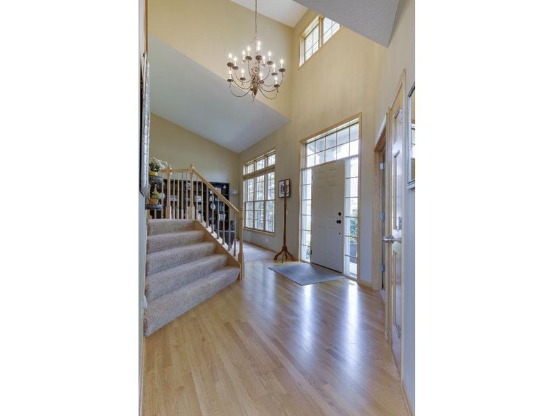 7309 Jewel Ln N, Maple Grove, MN 55311