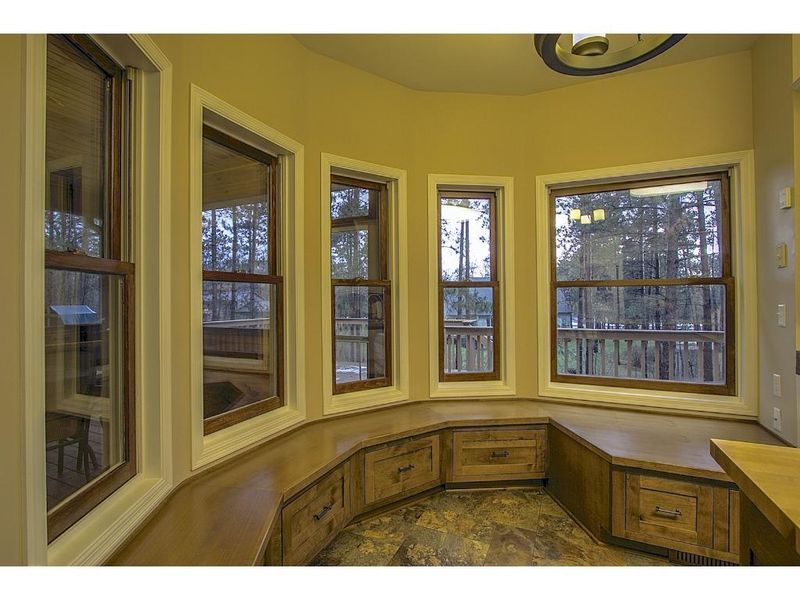 2900 Norway Cir S, Cambridge, MN 55008