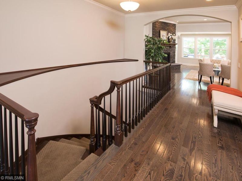 5415 Yellowstone Trl, Minnetrista, MN 55331
