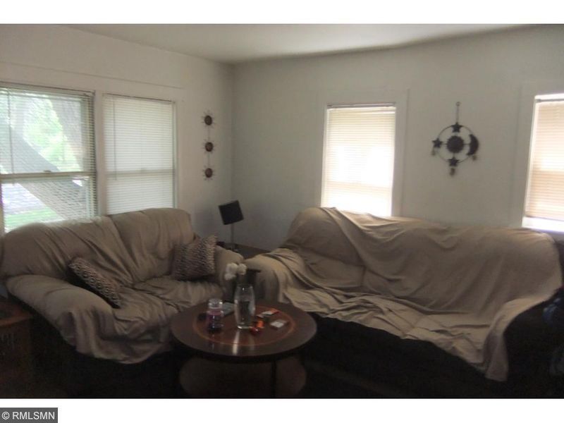 3743 N 6th St, Minneapolis, MN 55412