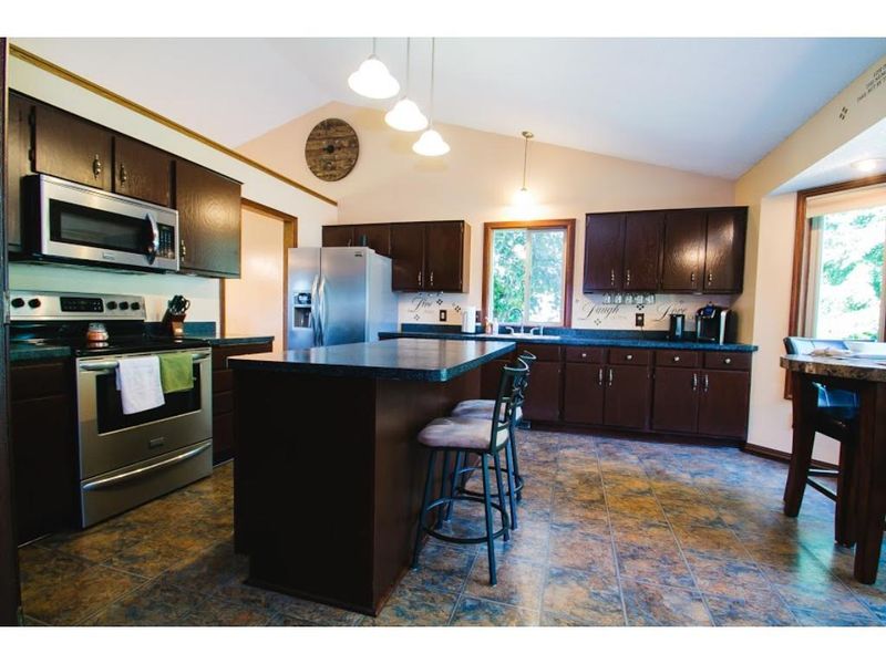 12025 Edgewood Ct, Champlin, MN 55316