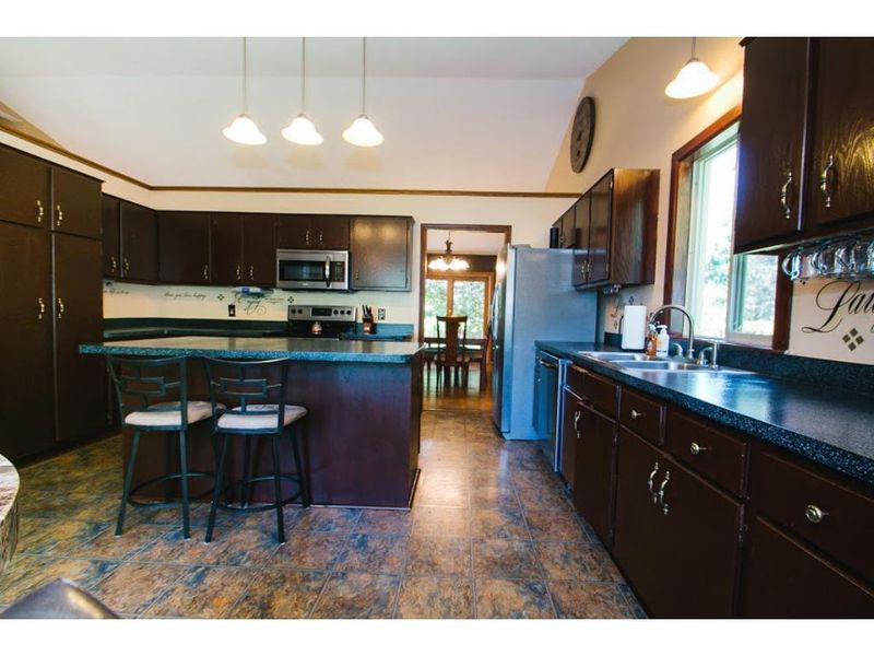 12025 Edgewood Ct, Champlin, MN 55316