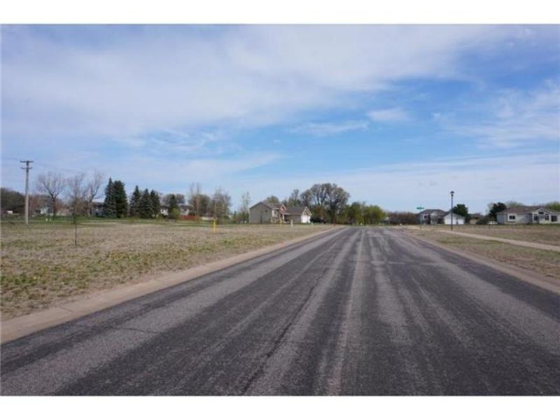 Lot 12 8th Ave SW, Isanti, MN 55040