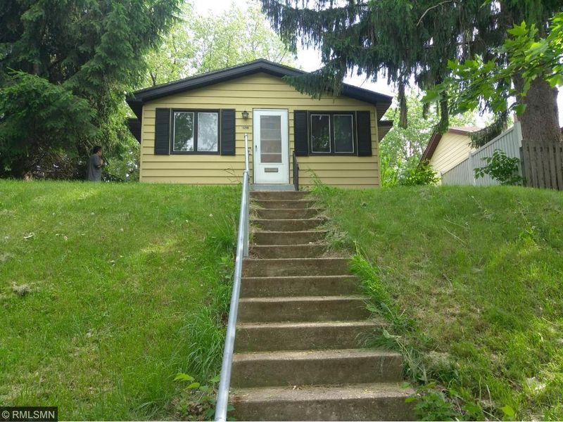 1698 Minnehaha Ave E, Saint Paul, MN 55106