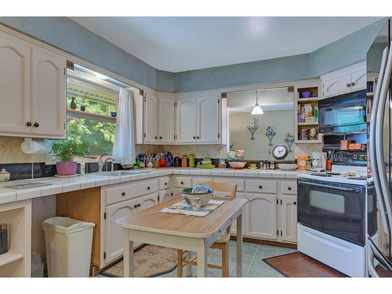 28 4th Ave N, Sauk Rapids, MN 56379