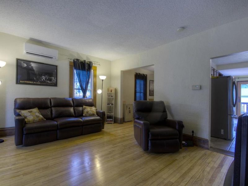 3111 Humboldt Ave N, Minneapolis, MN 55411