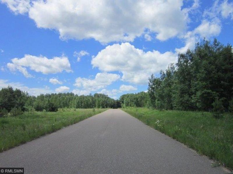 L 2 B 1 Country Way, Brainerd, MN 56401