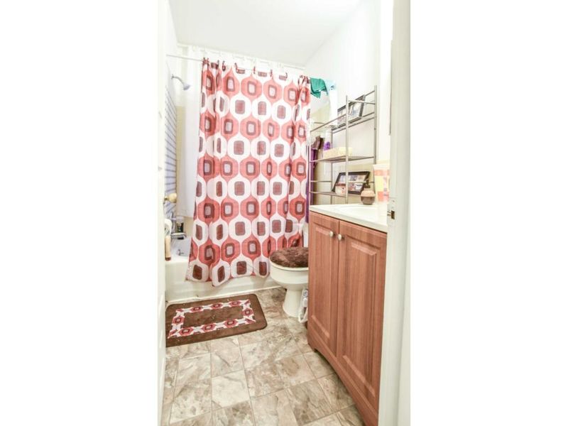 3222 N 6th St, Minneapolis, MN 55412