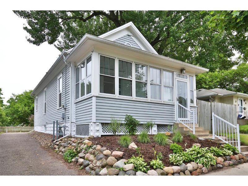 46 Congress St W, Saint Paul, MN 55107