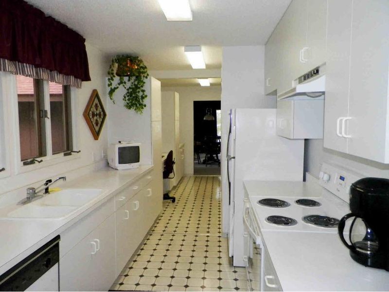 21398 Ivan Dr, Park Rapids, MN 56470