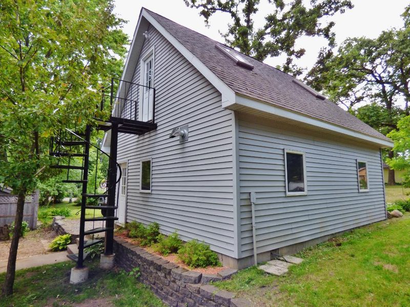 10717 70th St, Clear Lake, MN 55319