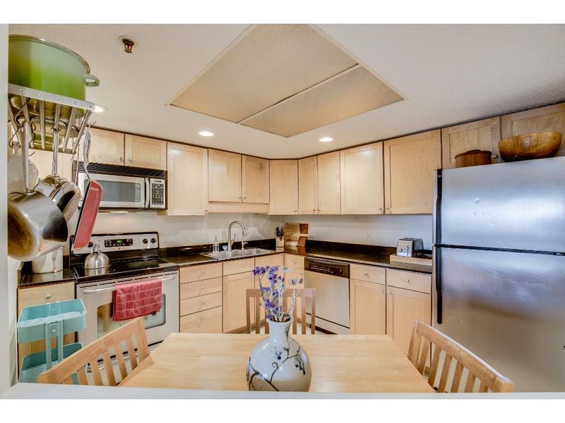 20 2nd St NE #P1106, Minneapolis, MN 55413