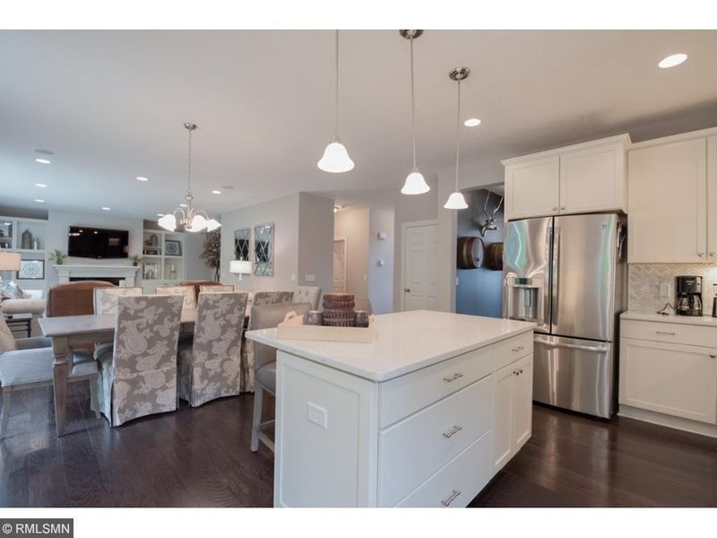 3580 Hickory Cir, Prior Lake, MN 55372