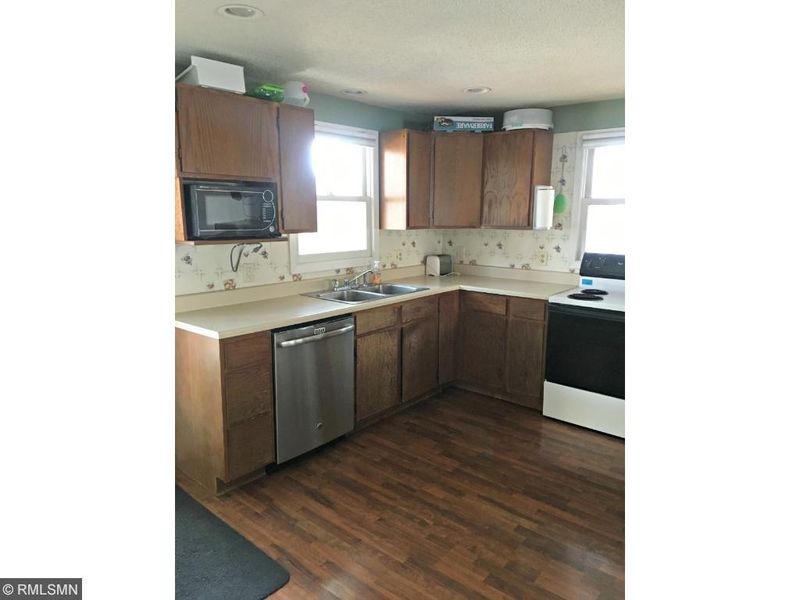 618 NW 6th Ave, Grand Rapids, MN 55744