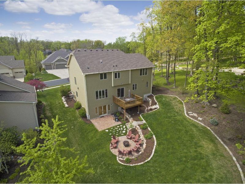6824 Everest Ln N, Maple Grove, MN 55311