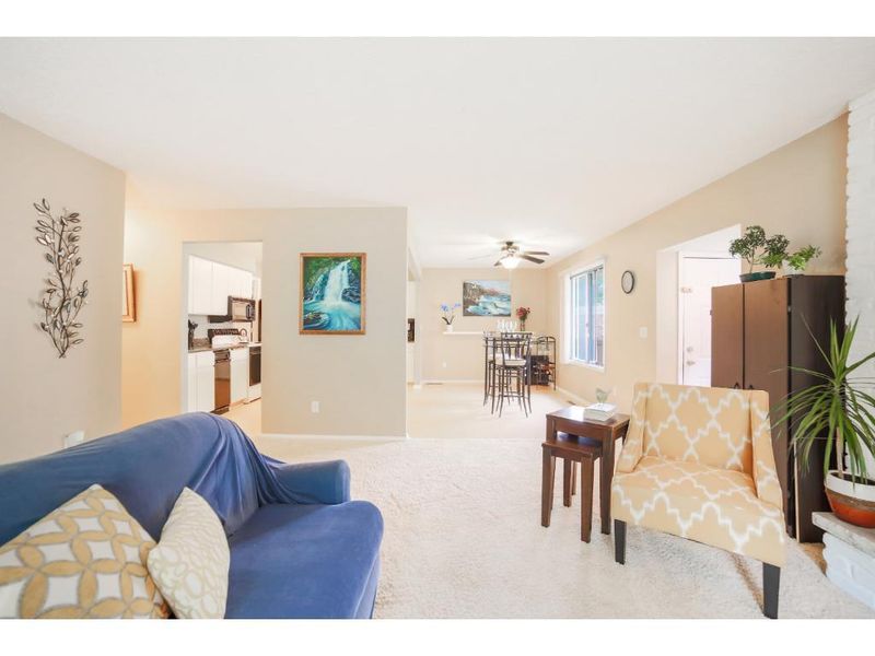 3720 Independence Ave S #82, Saint Louis Park, MN 55426