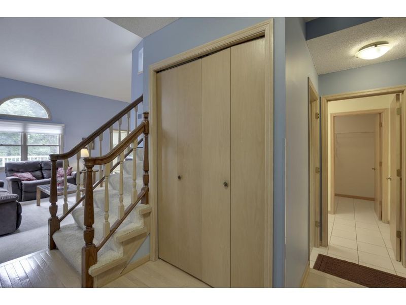 4278 Boulder Ridge Point, Eagan, MN 55122