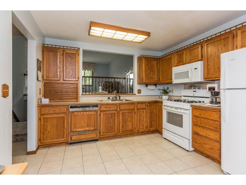 6558 Black Duck Dr S, Lino Lakes, MN 55014