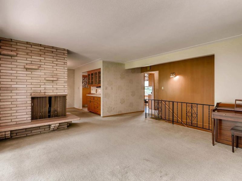 56 Battle Creek Pl, Saint Paul, MN 55119