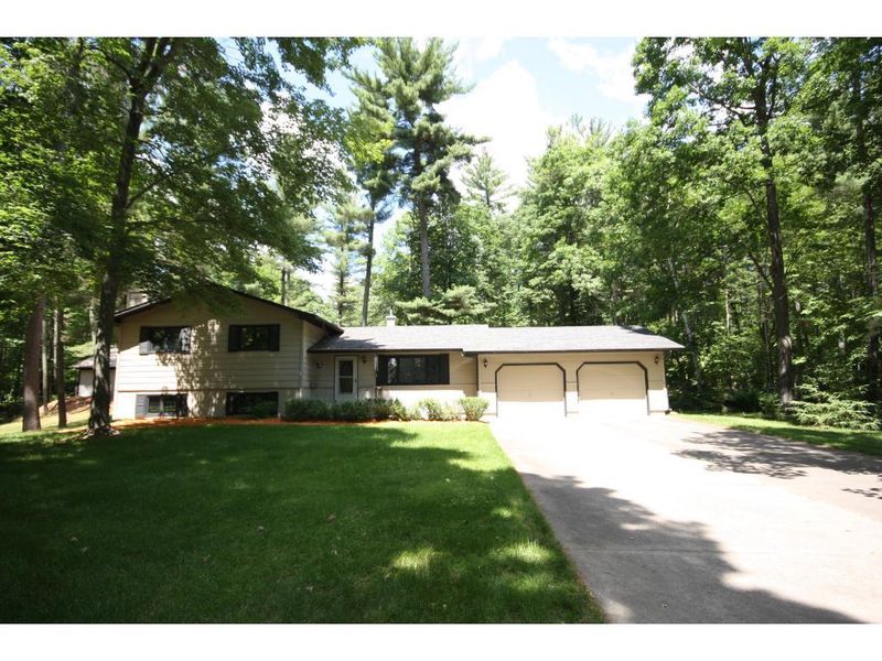11568 Whitefish Ave, Crosslake, MN 56442