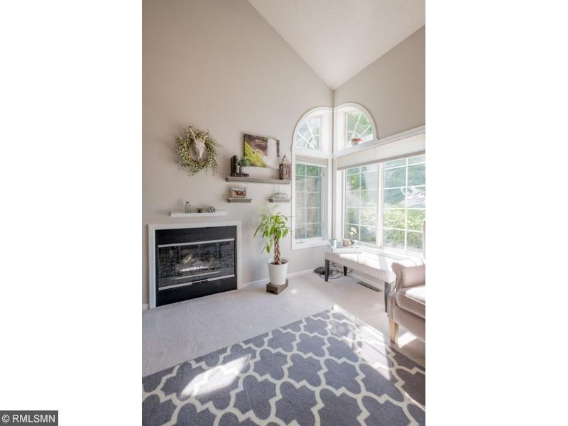 13113 Gable Ln, Apple Valley, MN 55124