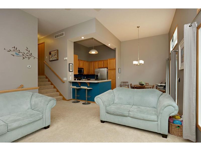 16492 Timber Crest Dr SE, Prior Lake, MN 55372