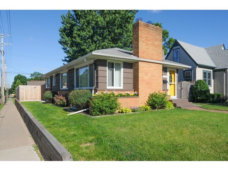 4156 21st Ave S, Minneapolis, MN 55407