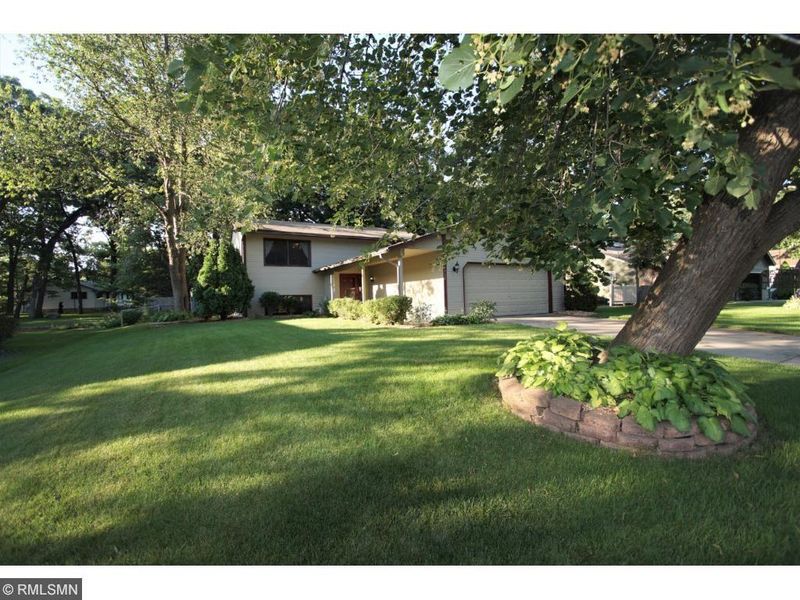 6002 114th Pl N, Champlin, MN 55316